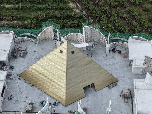 建寺歷程 · 從願心到基石 7